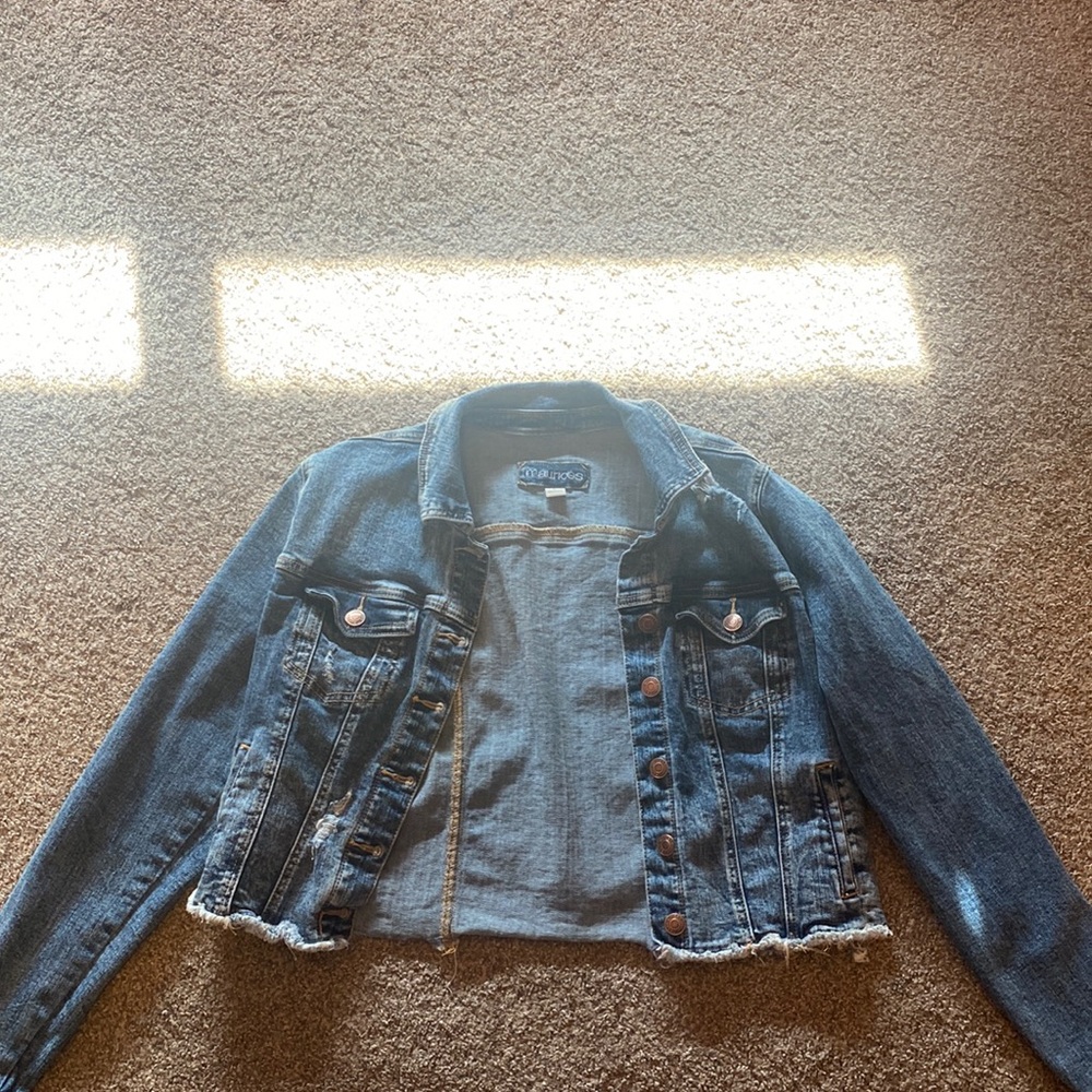 Maurice’s long sleeve denim jacket Large